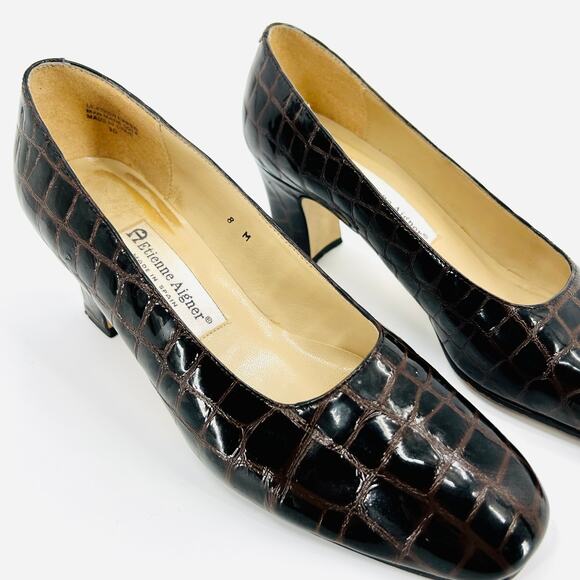 Vintage 90s Etienne Aigner Dark Brown Croc Embossed Leather Block Heel Pumps - Picture 2 of 9